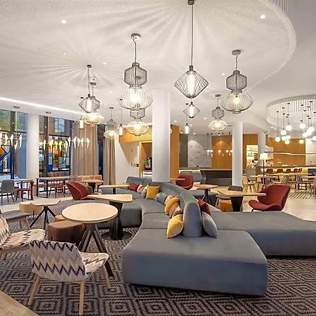 Hampton By Hilton