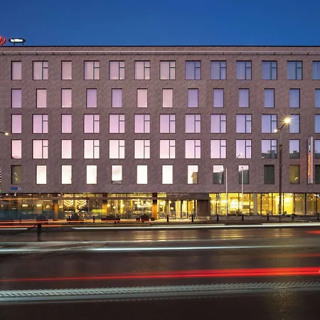 Hampton By Hilton Hotel 4*