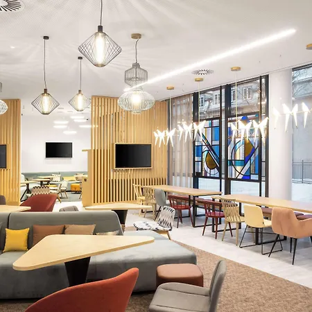 Hampton By Hilton Отель 4*