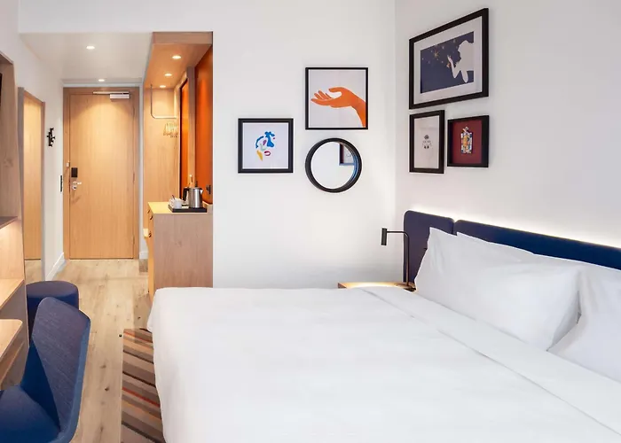 Hampton By Hilton Otel